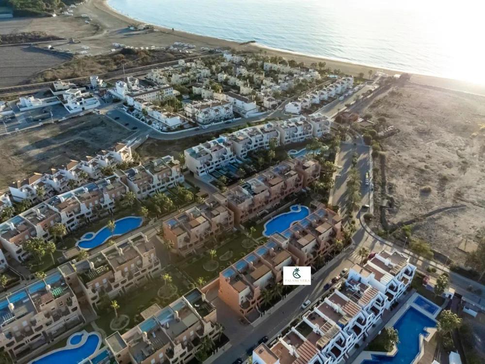 Palami Con Terraza, Wifi 300mb, Piscina Y Garaje Privado