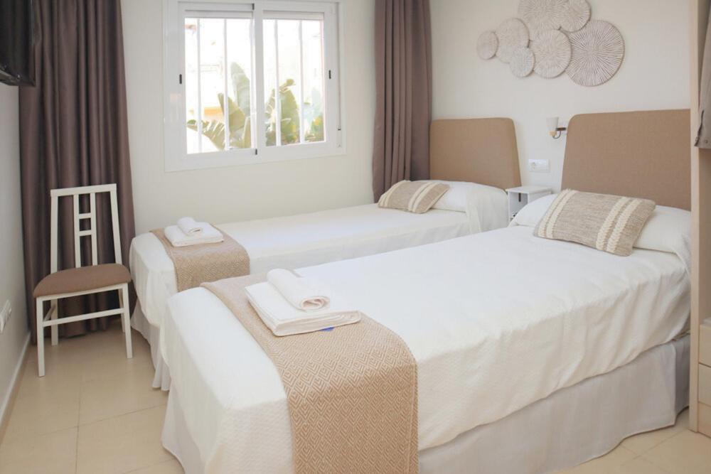 Palami Con Terraza, Wifi 300mb, Piscina Y Garaje Privado *